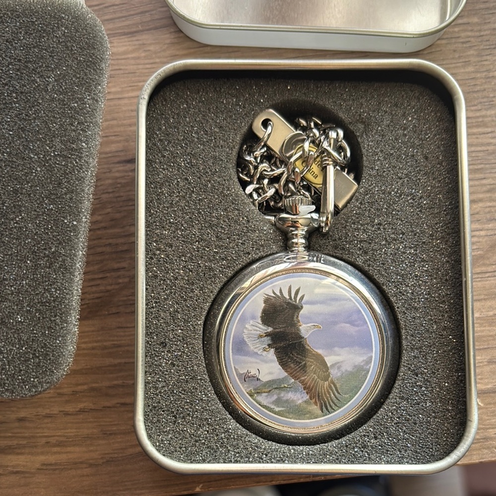 Avon American Eagle pocket watch - NEW